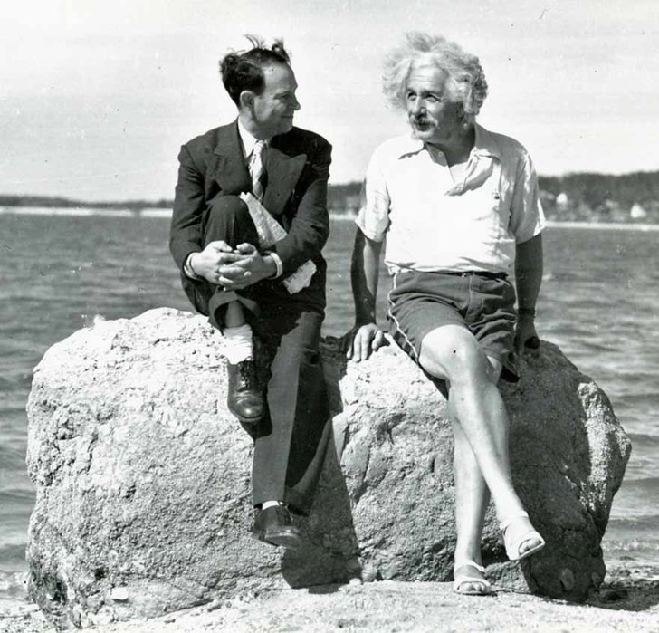 Albert Einstein mùa hè năm 1939