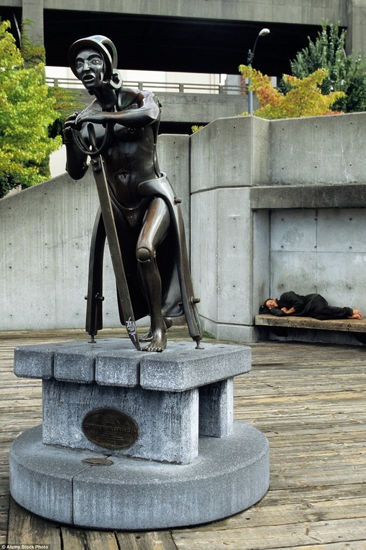 Tượng Christopher Columbus, Seattle, Mỹ