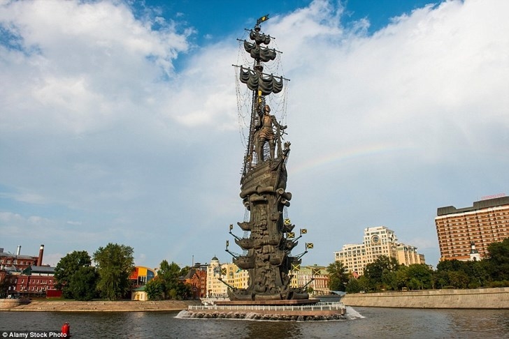 Tượng Peter Đại đế, Moscow, Nga