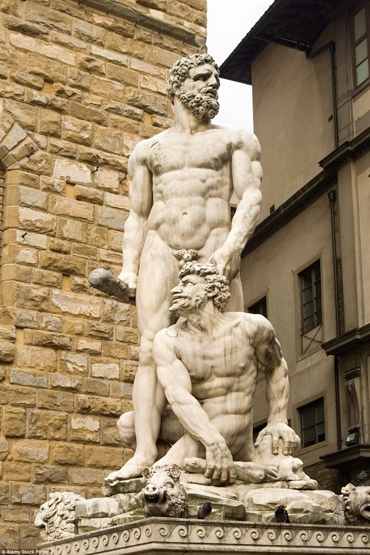 Tượng Hercules và Cacus, Florence, Italy