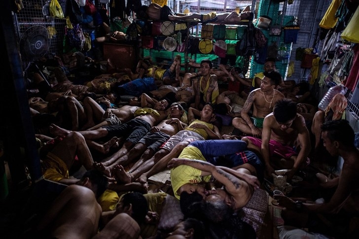 Các trại giam ở Philippines phải chứa số lượng tù nhân gấp gần 5 lần so với khả năng của chúng.
