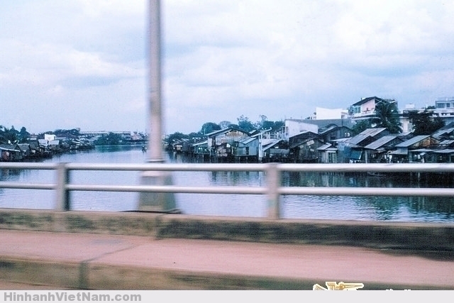 Cầu Phan Thanh Giản nhìn về cầu Thị Nghè
