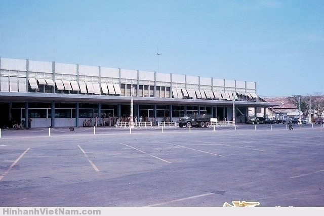 SAIGON 1965-67 - Phi trường Taan Sơn Nhất