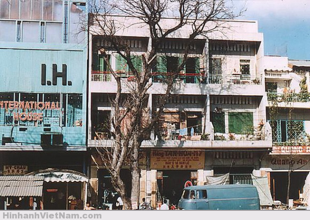 Tòa nhà Quốc Tế, đường Nguyễn Huệ 1969