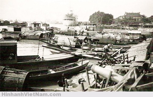 Góc cảng Sài Gòn xưa