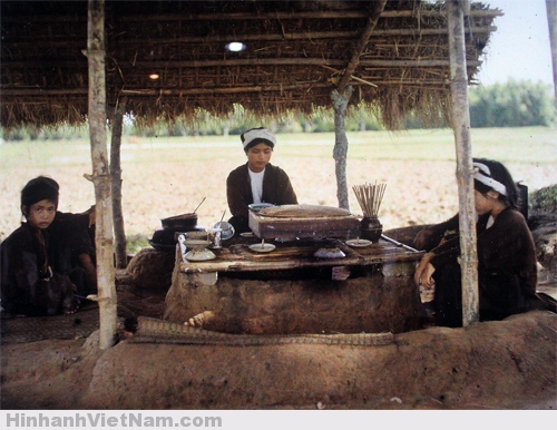 Cuộc sống Việt Nam hơn 100 năm trước