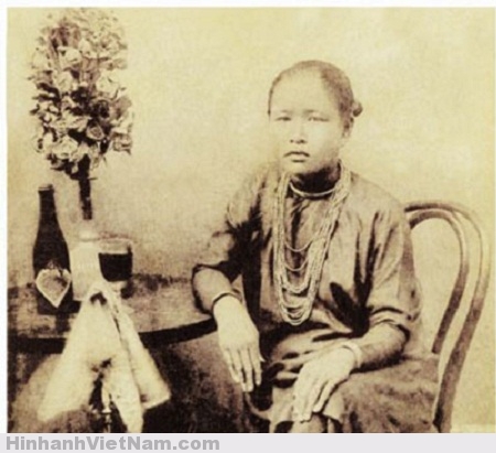 Hình ảnh những hoa hậu đầu tiên ở Sài Gòn xưa